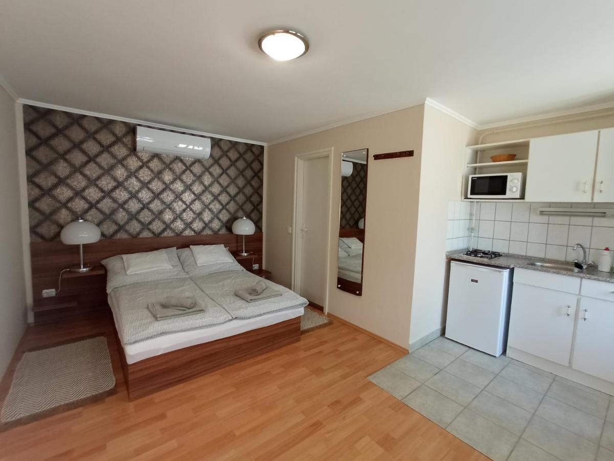 Markal Apartman Heviz Exterior photo